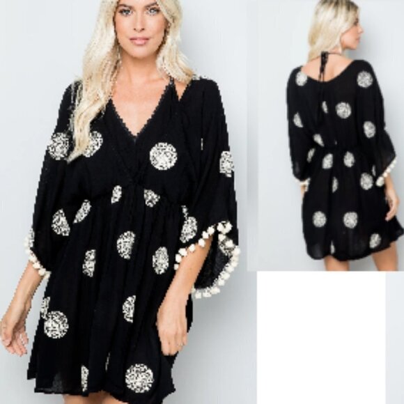 Everleigh Black Cream Dress. - Size L - Picture 1 of 13